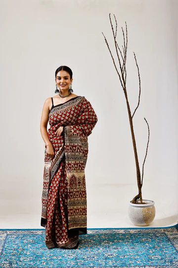 Dilruba Red — red pure mulmul cotton saree with heart-motif block print